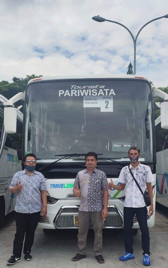 Sewa Bus 35 seat Bali